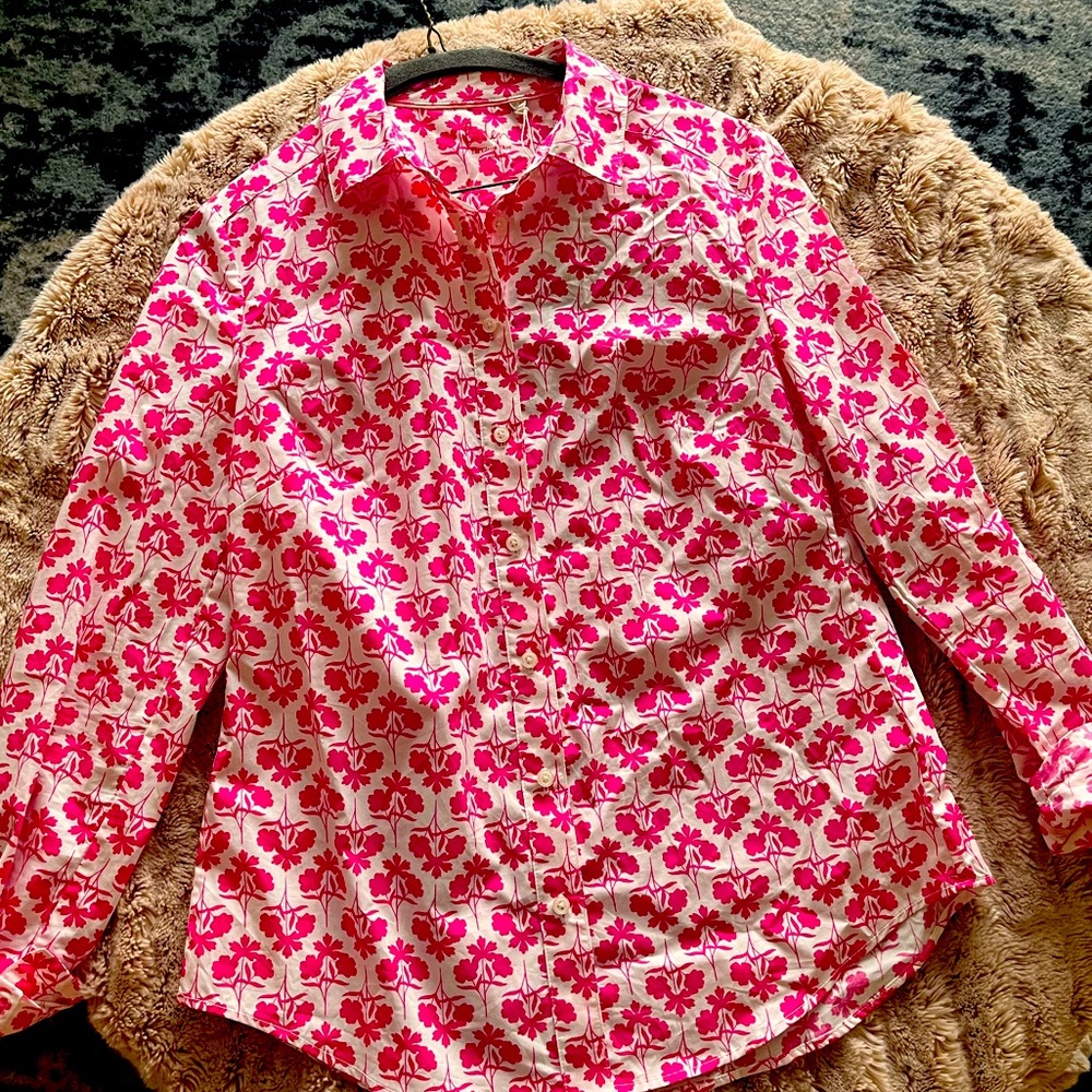 Boden, Women’s The Classic Shirt. New with tags. Size US4R